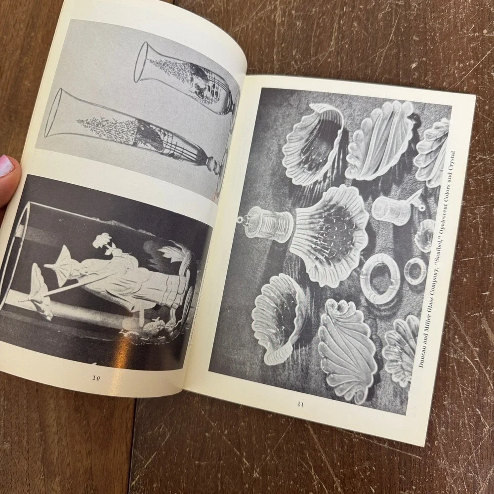 The Forties Revisited‎ 1968 Guide for Glass maker & pattern identification Book